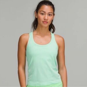 NWOT lululemon tank